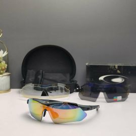 Picture of Oakley Sunglasses _SKUfw56864303fw